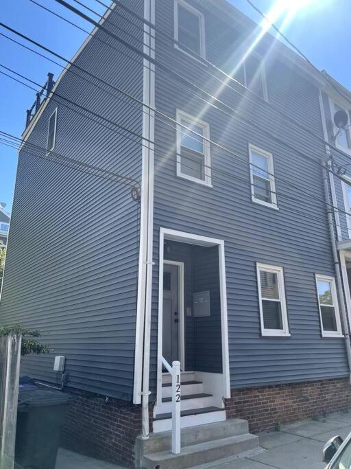 Lovely Two Bedroom Condo In South Boston Esterno foto