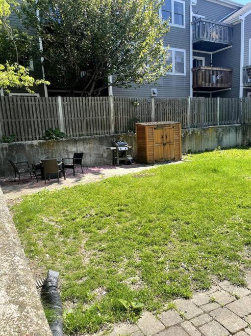 Lovely Two Bedroom Condo In South Boston Esterno foto